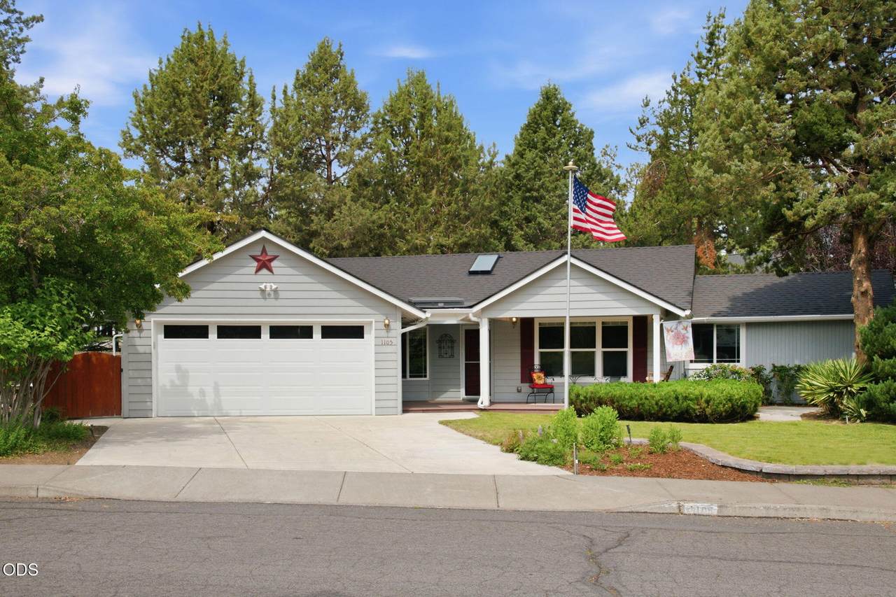 1105 Palmwood Court - Photo 1