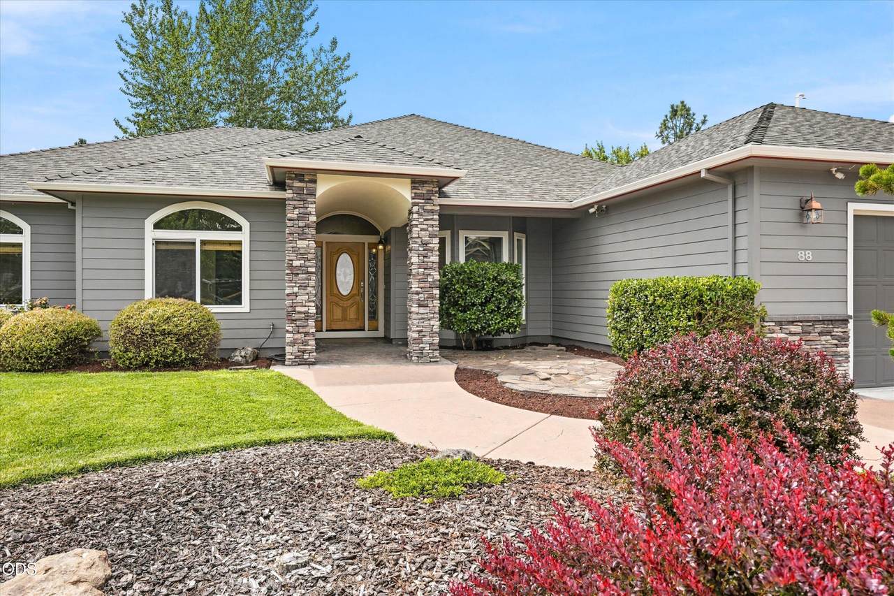 88 Pineridge Lane - Photo 1