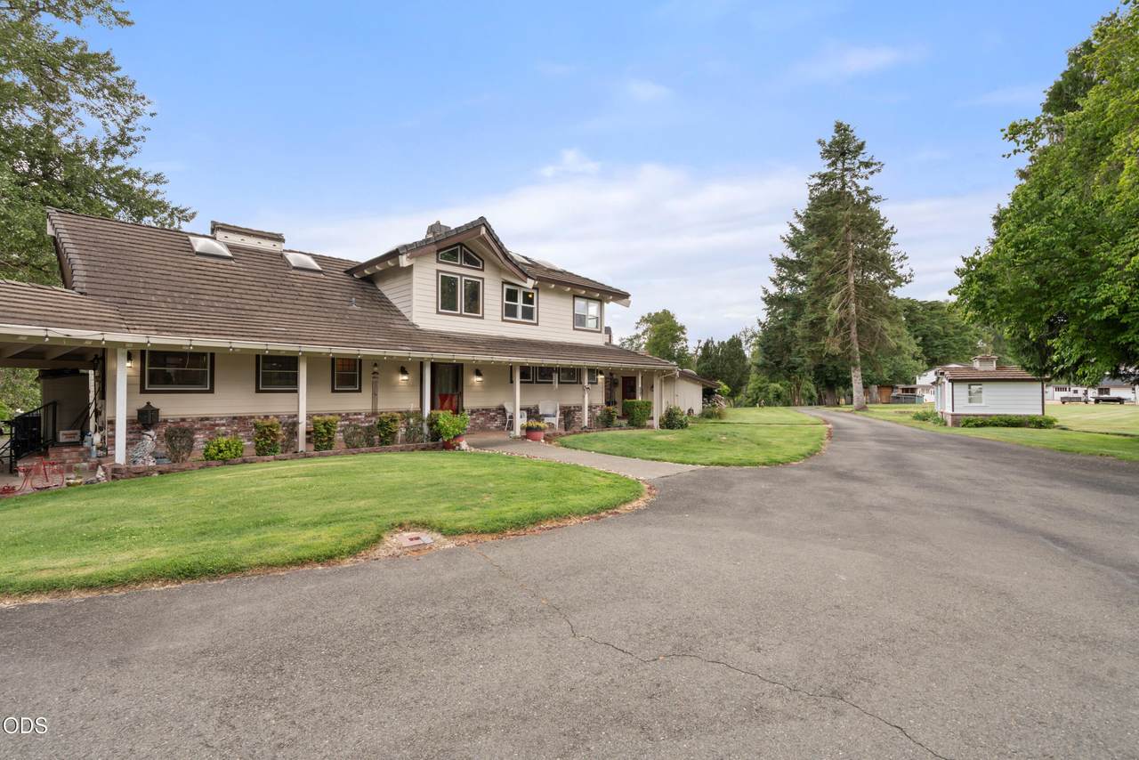 5061 Lower River Road - Photo 1