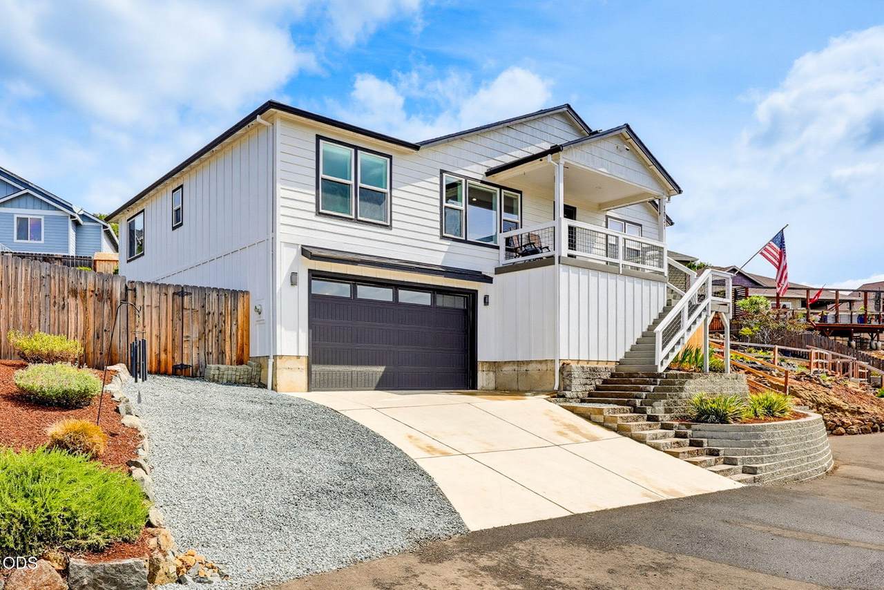 1031 Ruby Meadows Drive - Photo 1