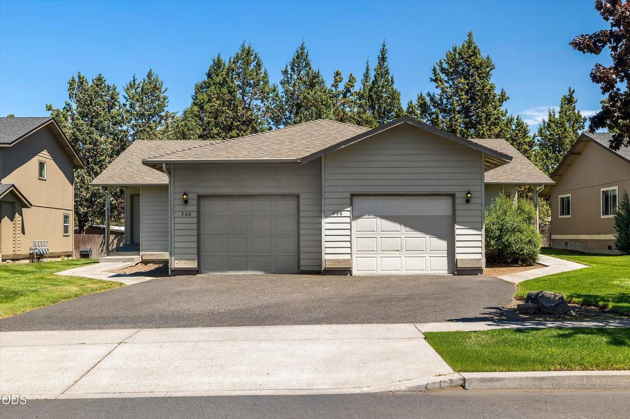 726 Savannah Drive - Photo 1