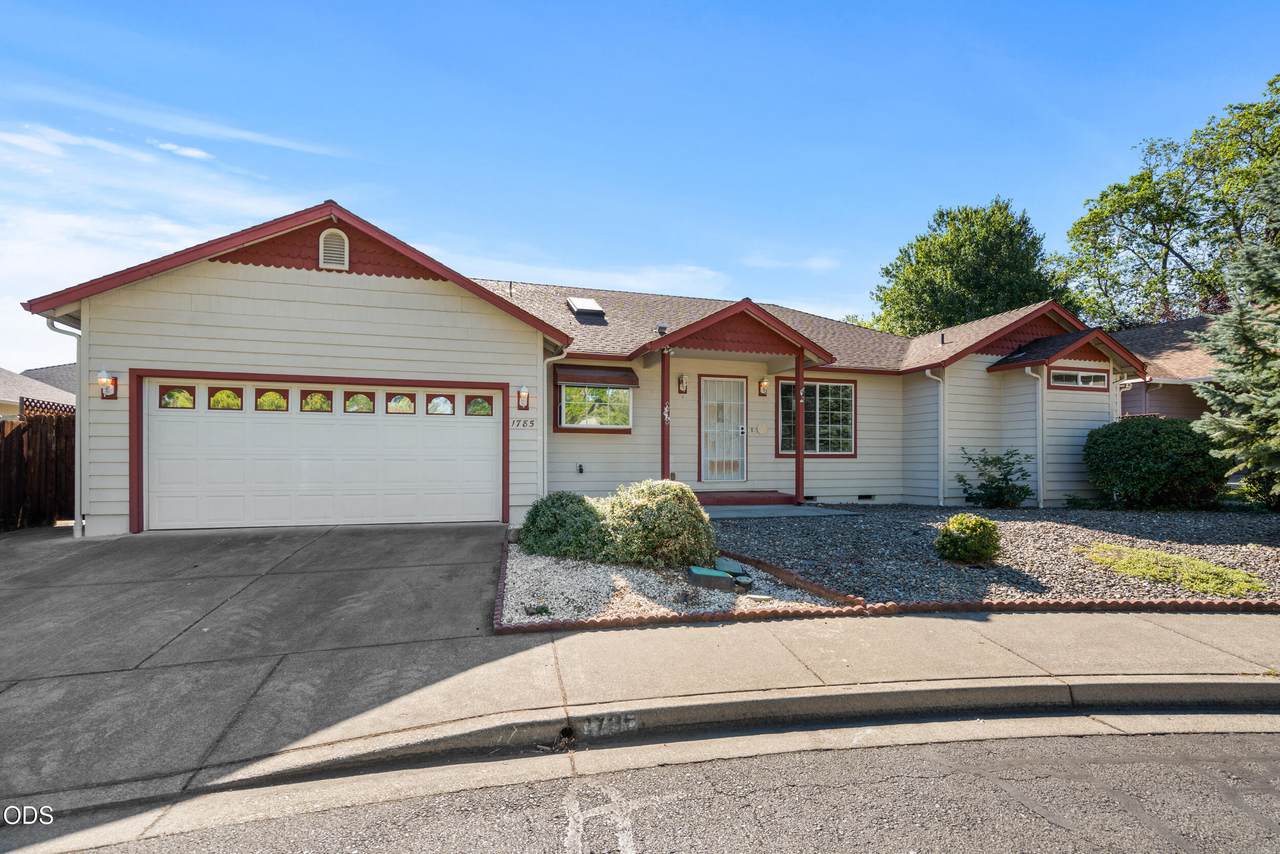 1785 Brookhurst Way - Photo 1