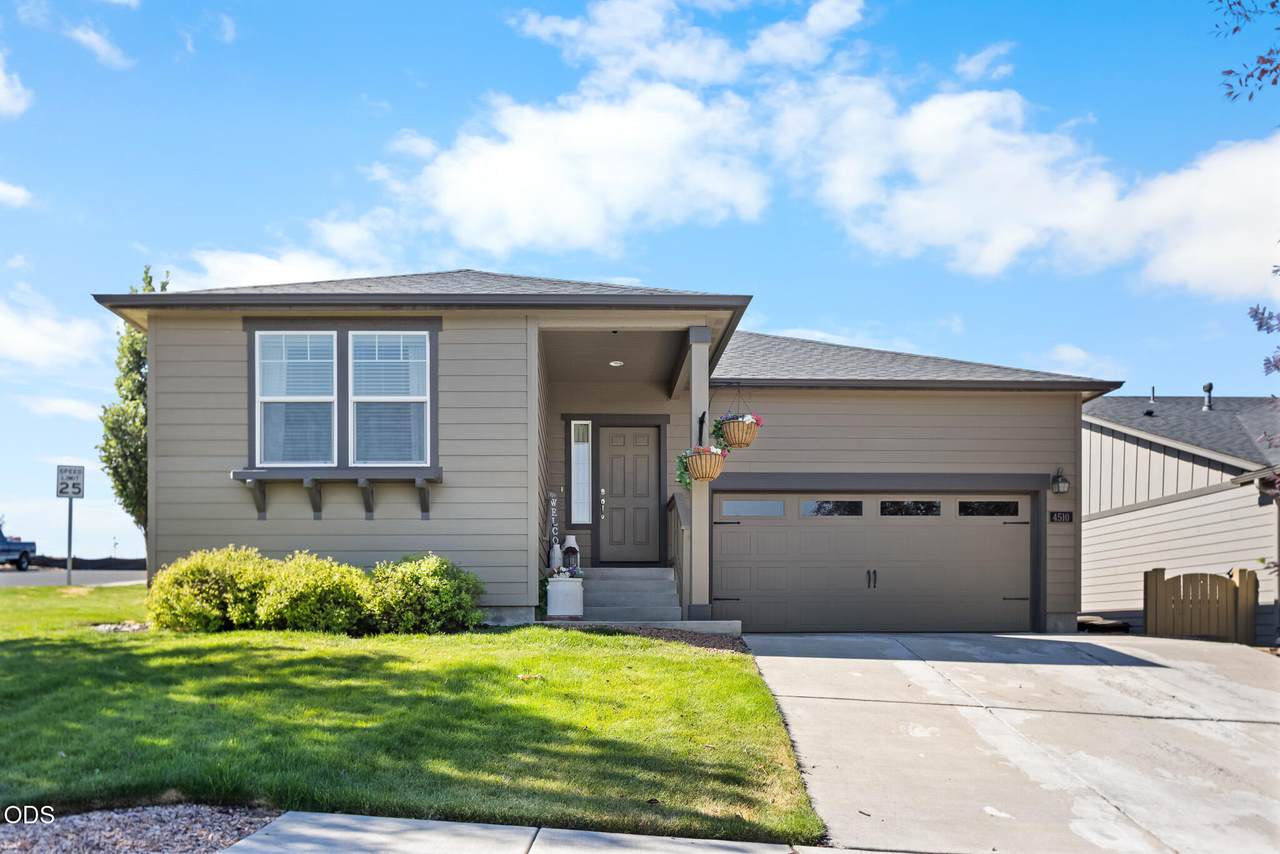 4510 Umatilla Avenue - Photo 1