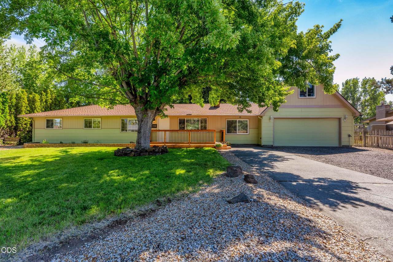 1730 Canyon Drive - Photo 1