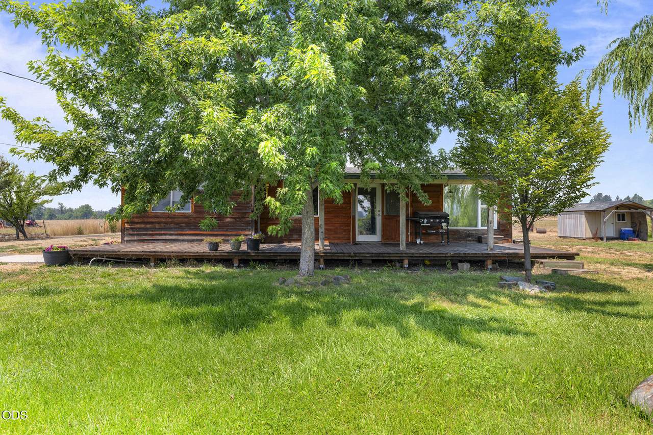 14525 Natoma Avenue - Photo 1