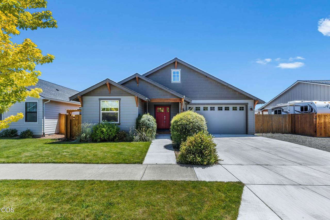 680 Trestle Street - Photo 1