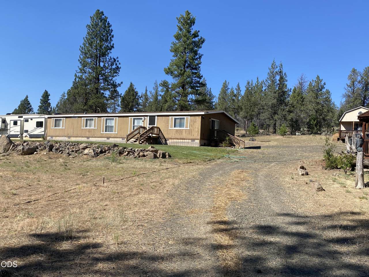 6233 Happy Hollow Lane - Photo 1