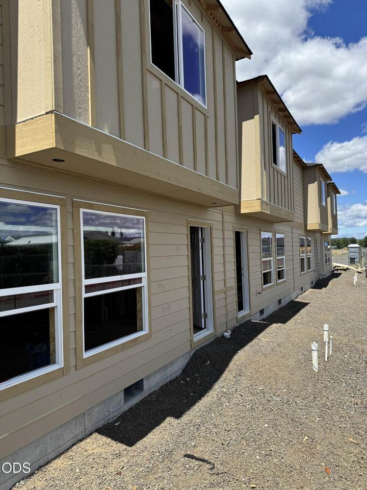 7883 Houston Loop - Photo 1