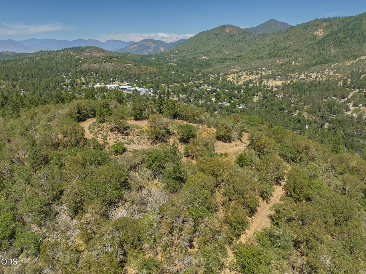 https://bt-photos.global.ssl.fastly.net/coar/1280_boomver_1_220225552-2.jpg