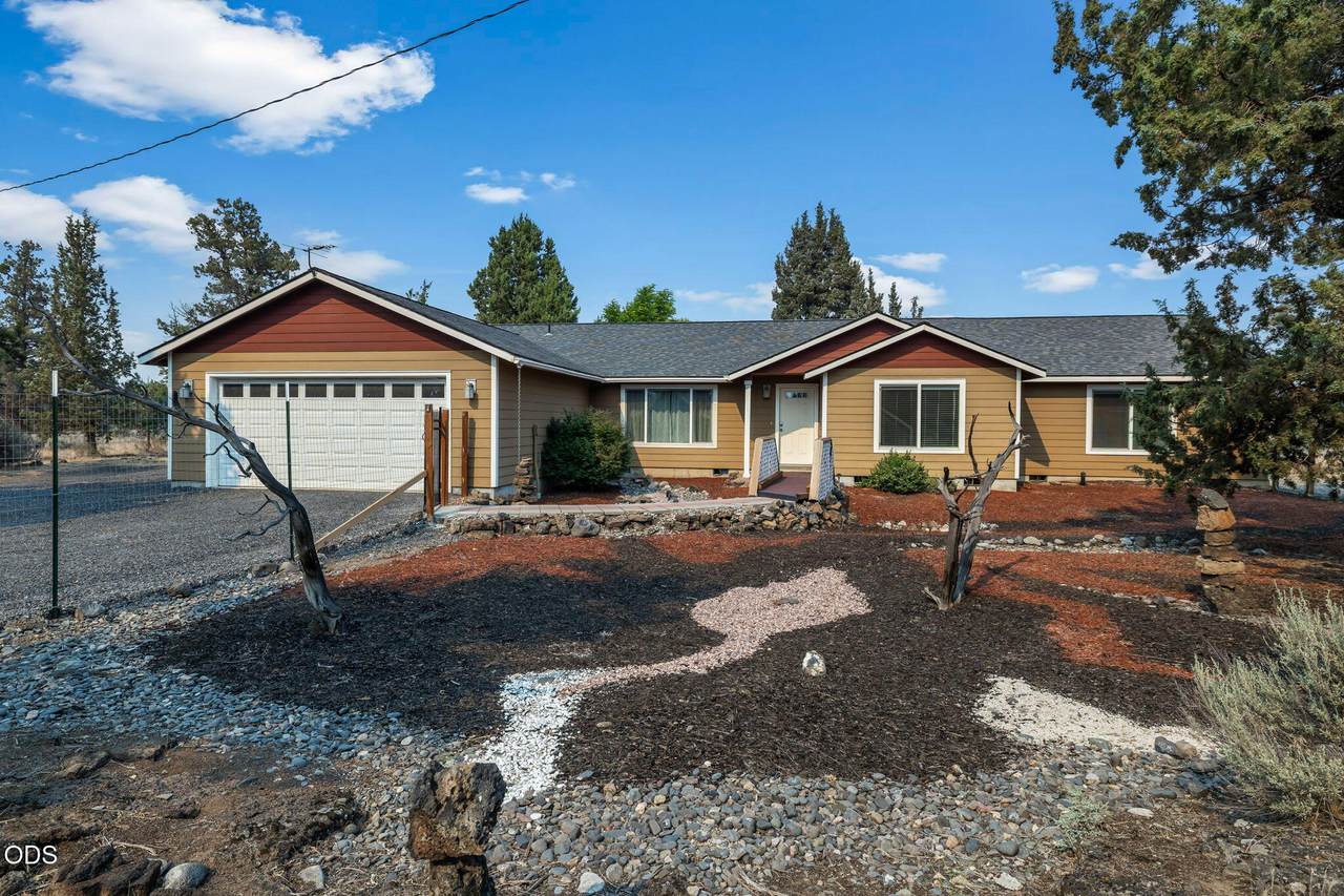 6306 Ermine Road - Photo 1