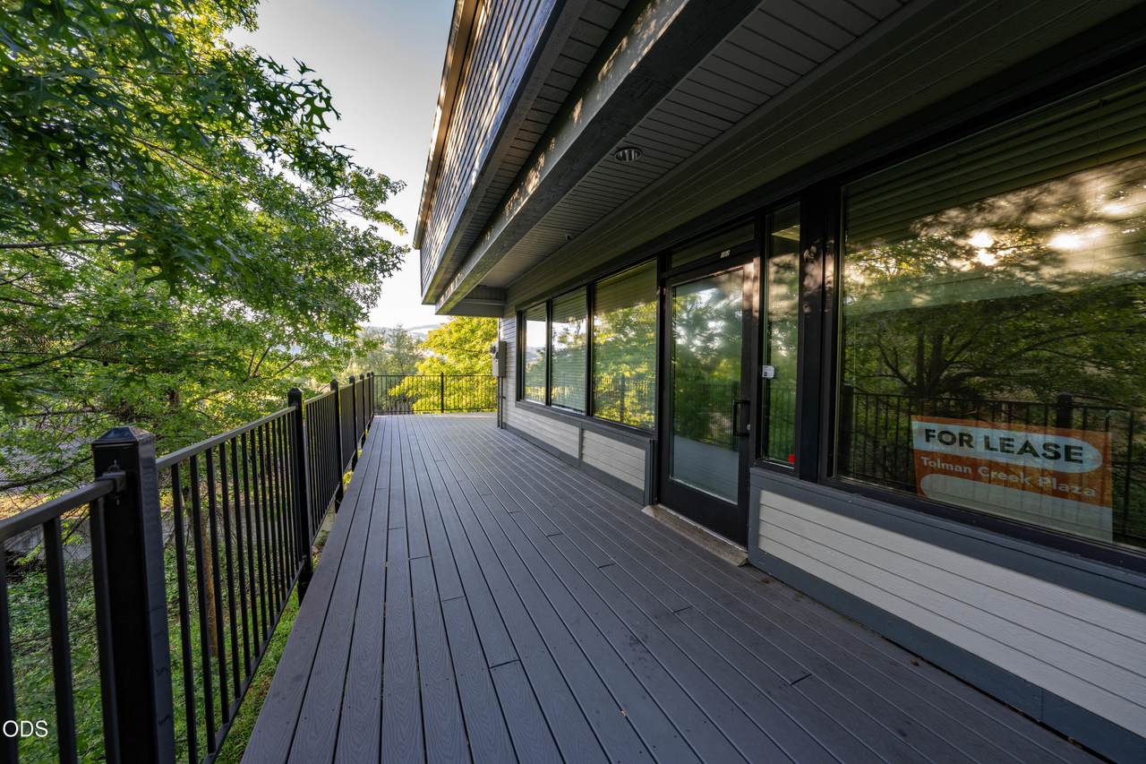 2321 Ashland Street - Photo 1