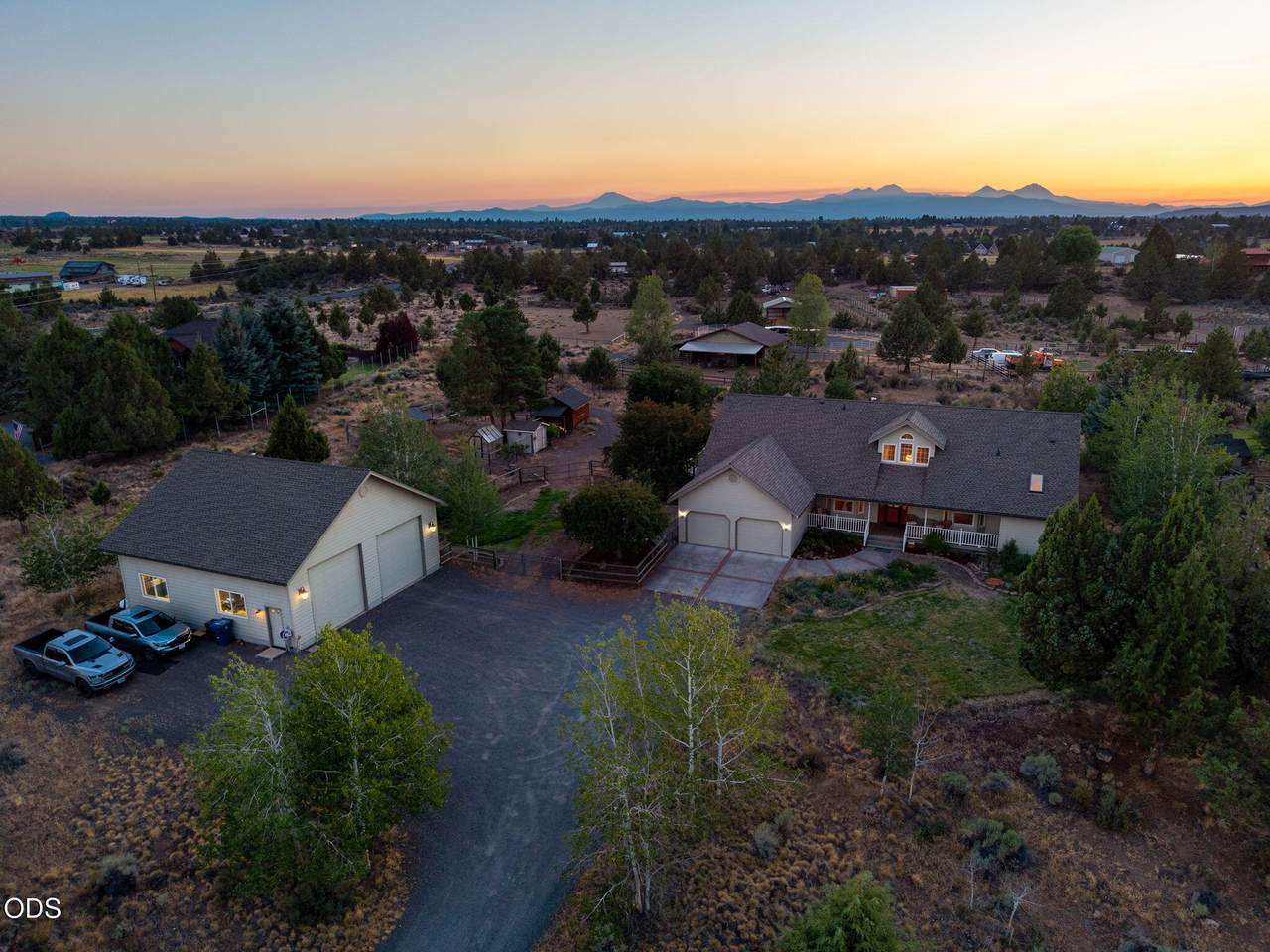 60835 Jennings Road - Photo 1