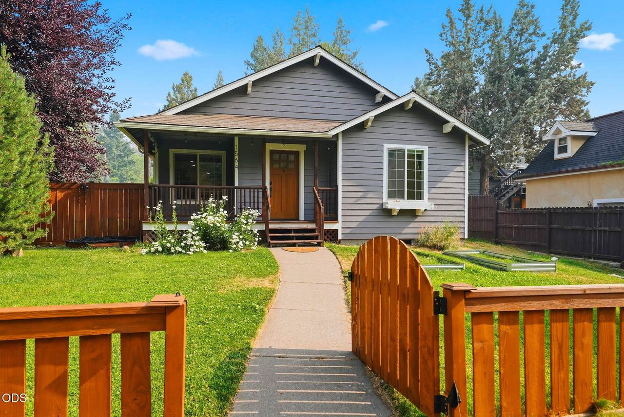 1564 Elgin Avenue - Photo 1