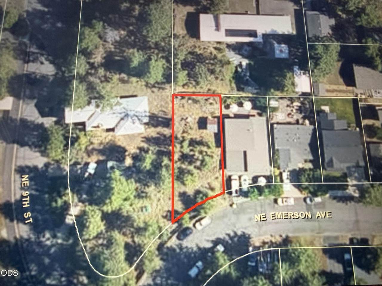 914 Emerson Avenue - Photo 1