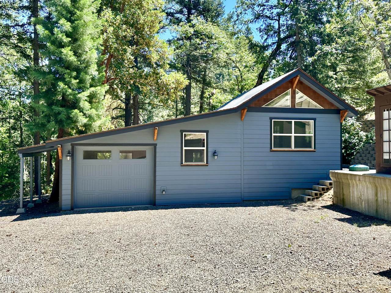 4712 Old Highway 99 - Photo 1