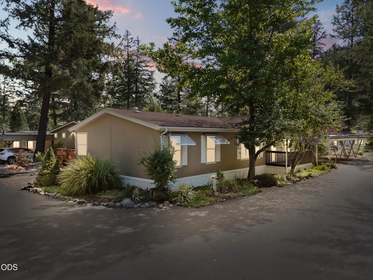 537 Thompson Creek Road - Photo 1