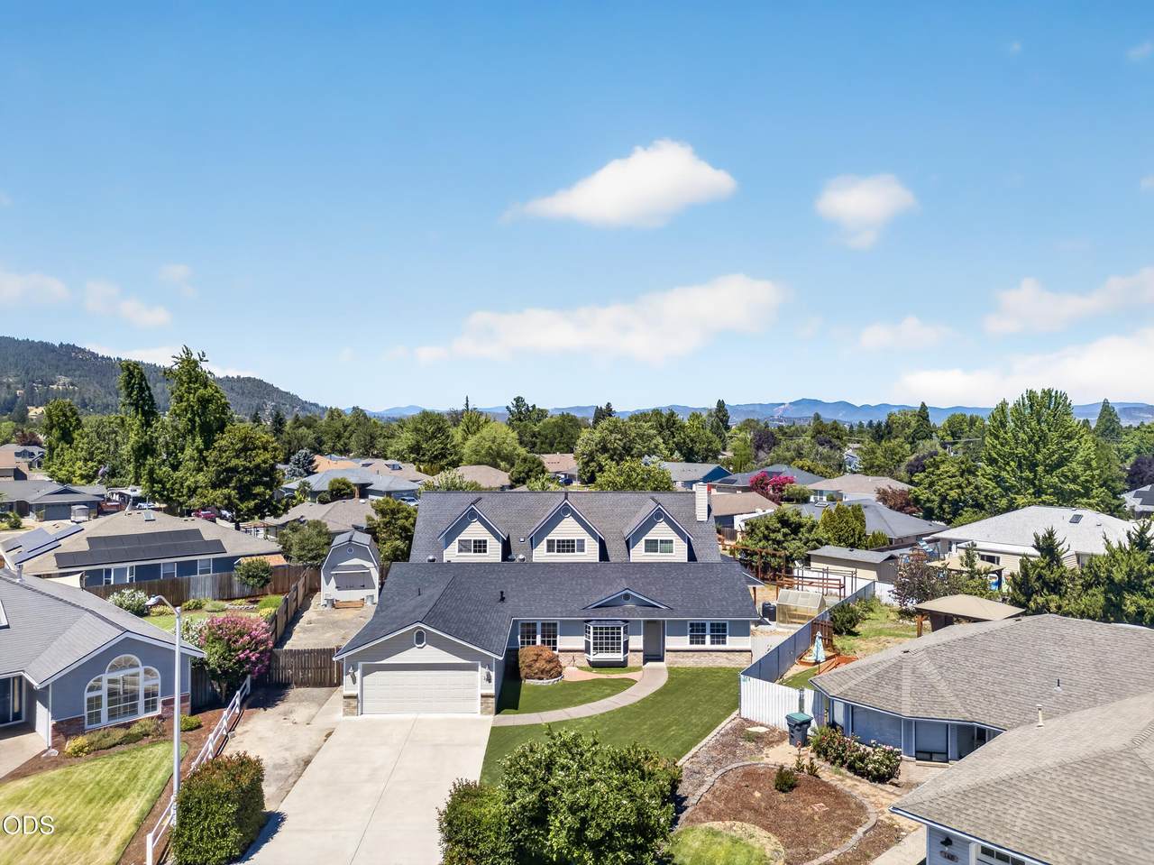182 Justin Court - Photo 1