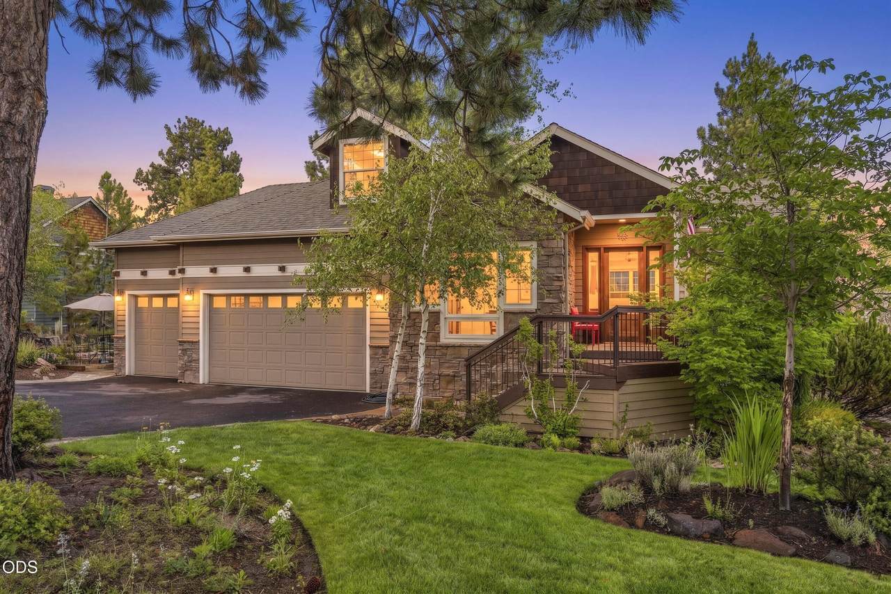 1158 Redfield Circle - Photo 1