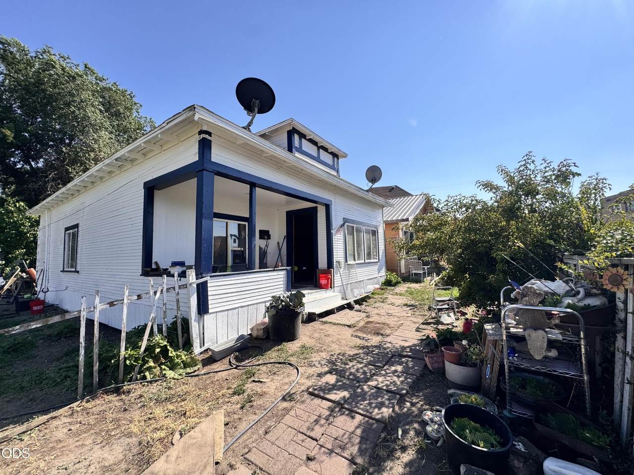 912 Walnut Avenue - Photo 1
