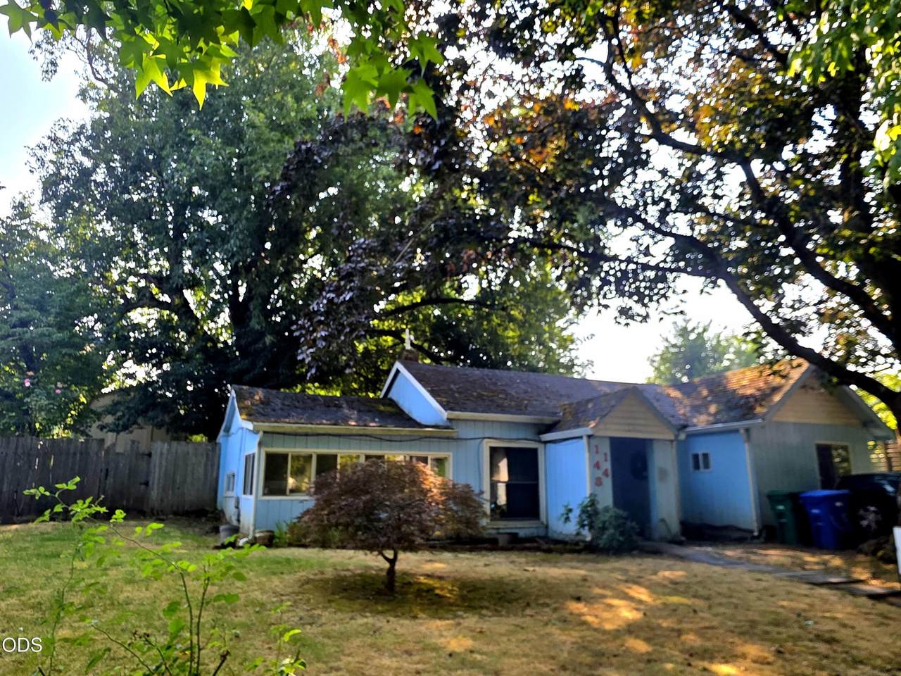 11448 30th Avenue - Photo 1