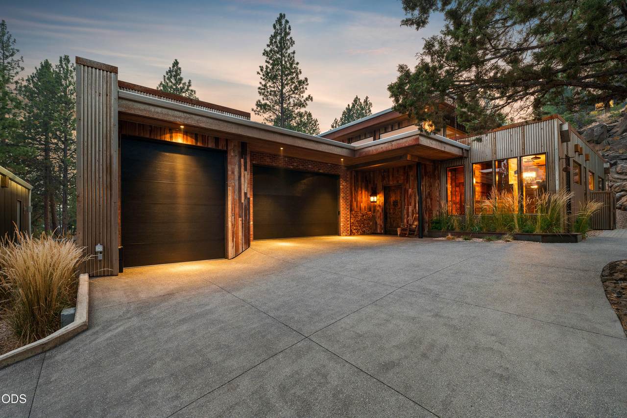 19476 Century Drive - Photo 1