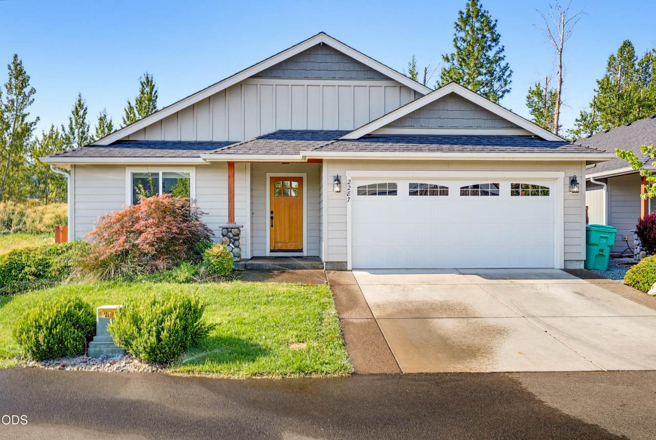 2287 Evie Lane - Photo 1
