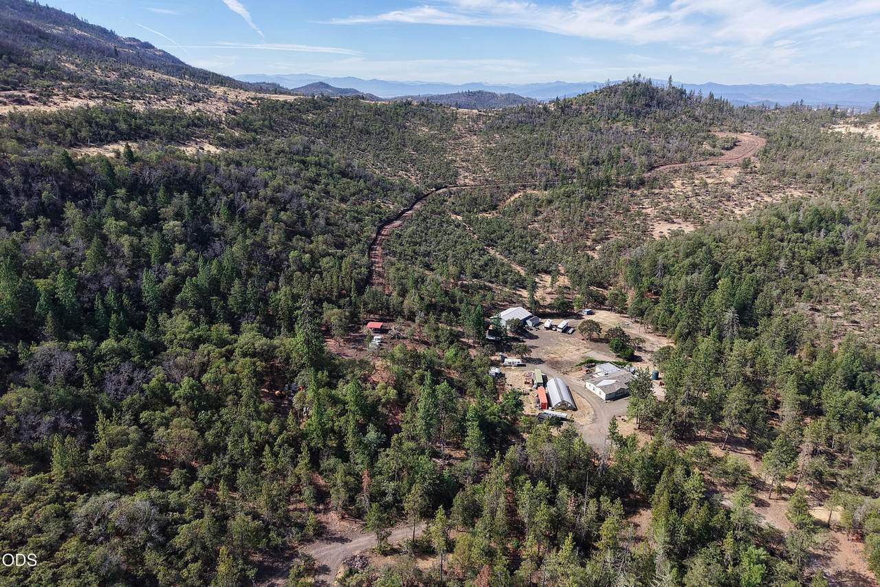 4400 Indian Creek Road - Photo 1