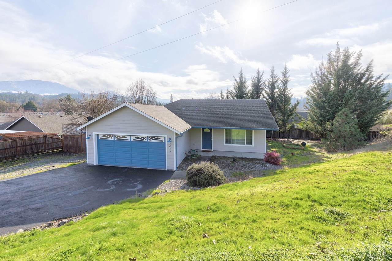 1884 Allen Creek Road - Photo 1