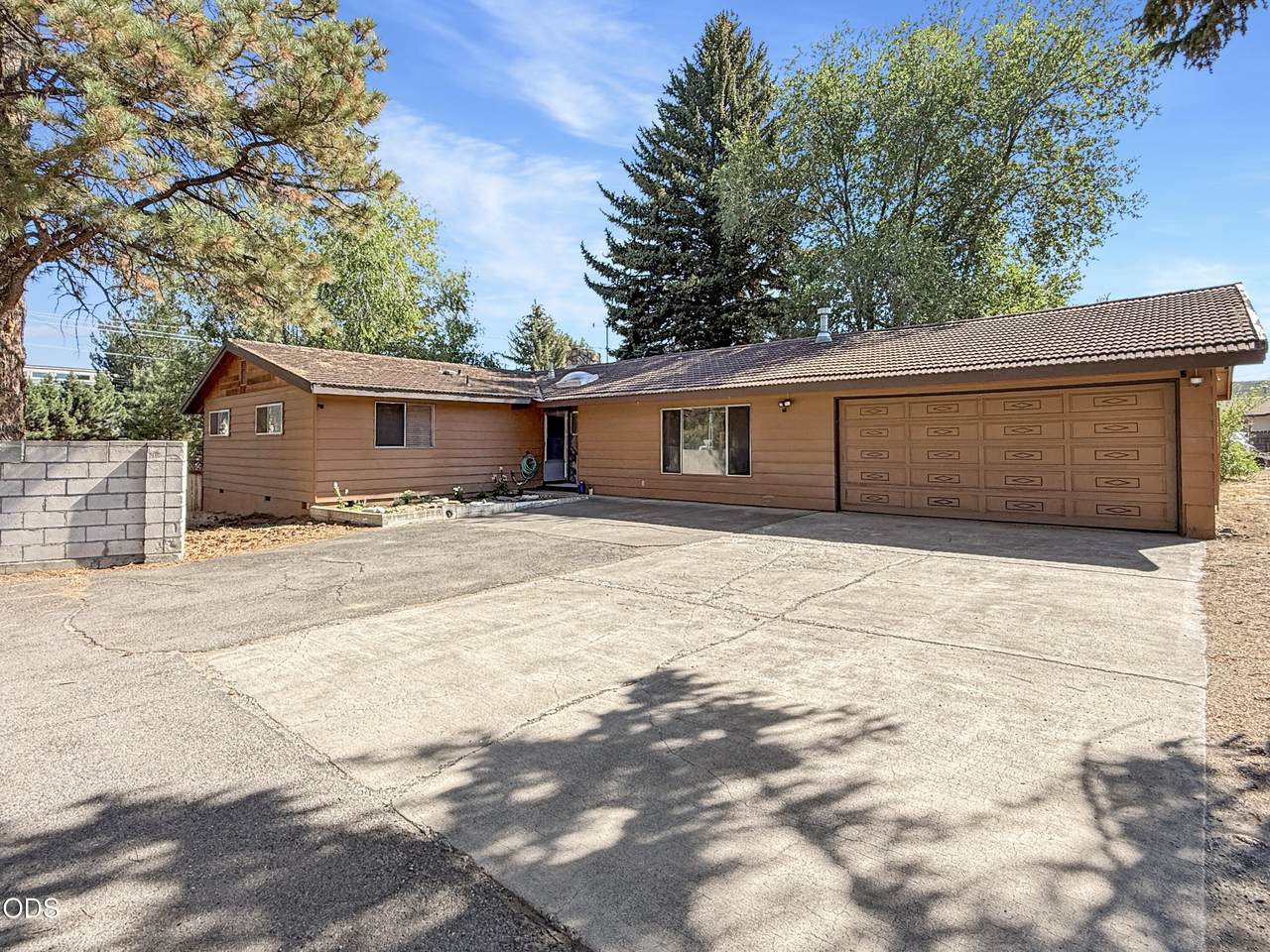 2640 8th Street - Photo 1