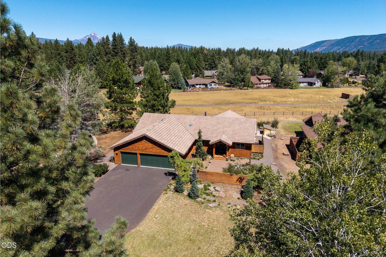 26342 Metolius Meadows Drive - Photo 1