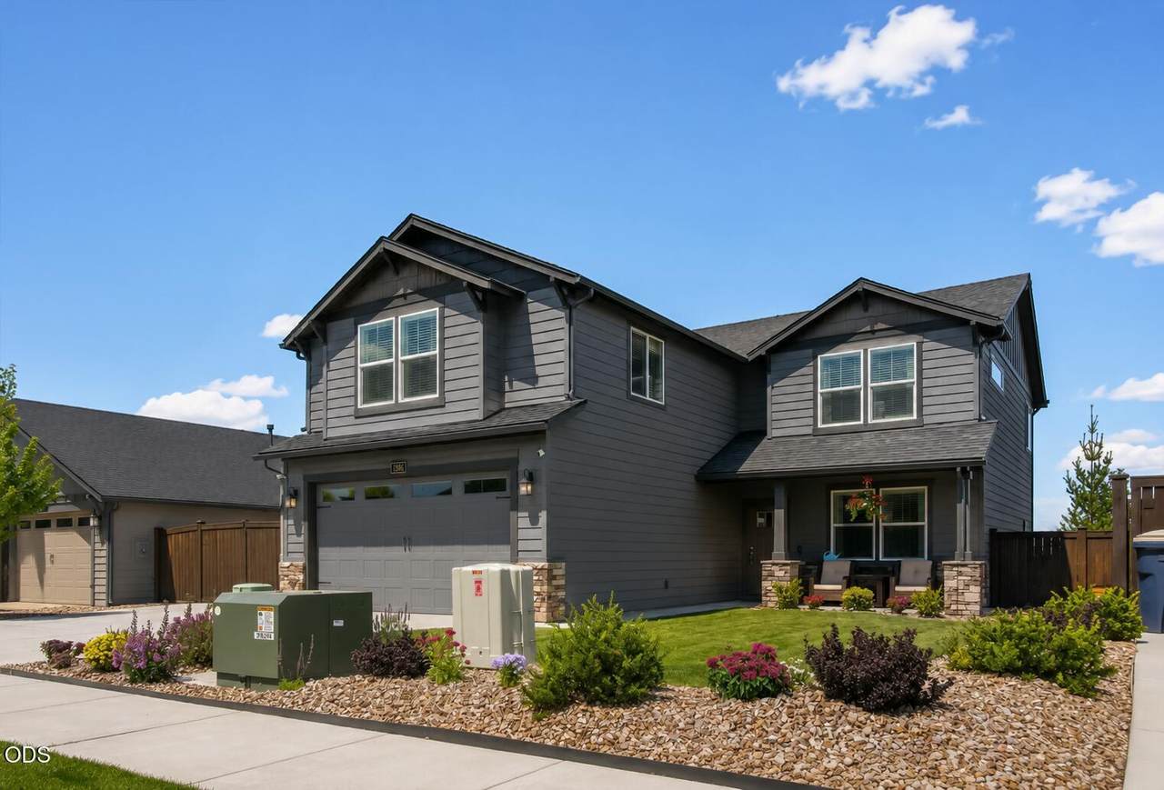 1806 Coby Way - Photo 1