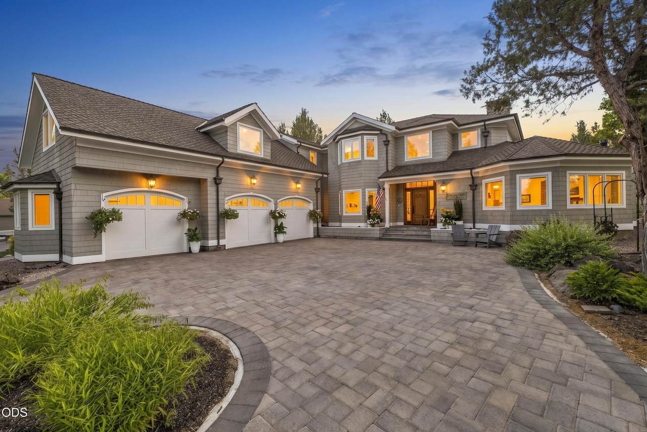 2021 Osprey Drive - Photo 1