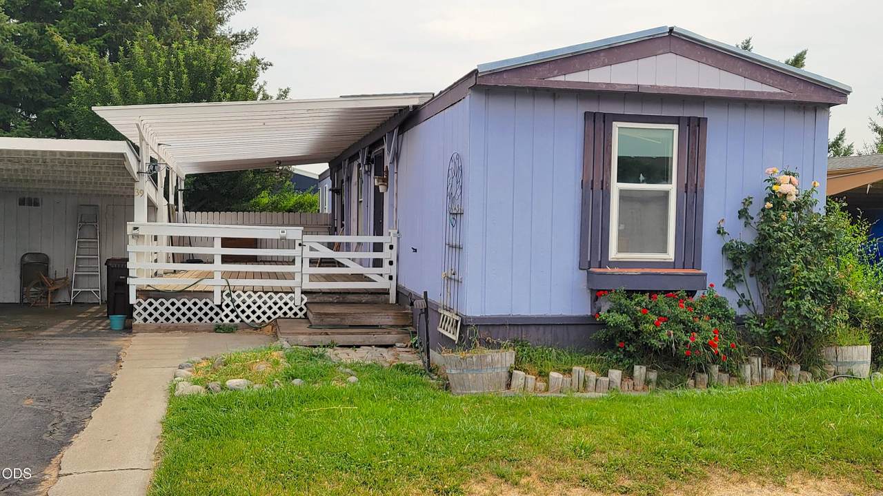 185 Harwood Avenue - Photo 1