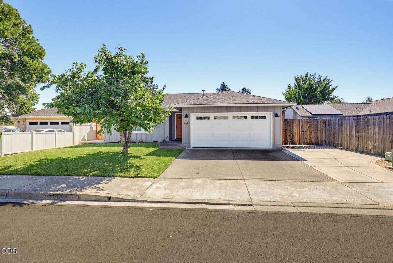 2558 Alma Drive - Photo 1