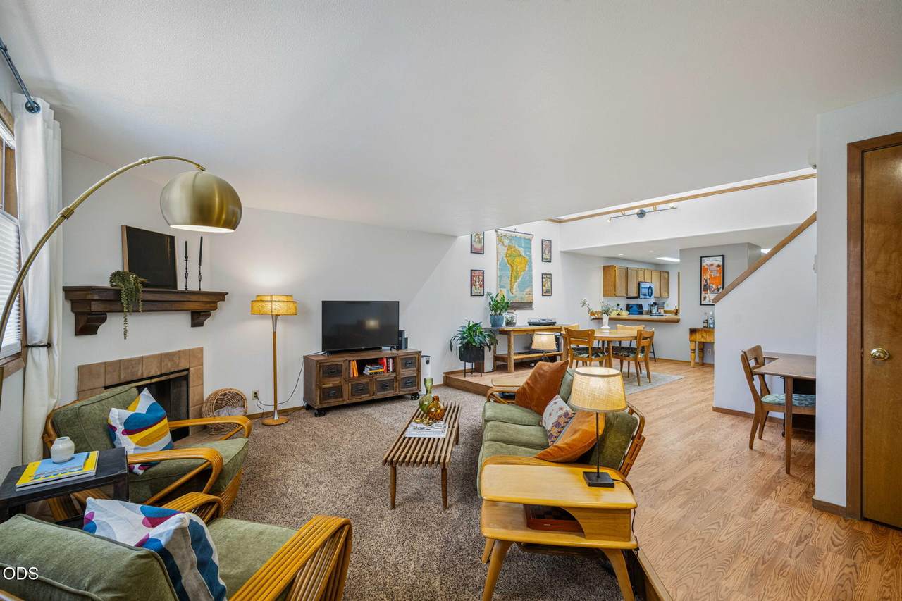 1050 Butler Market Road - Photo 1