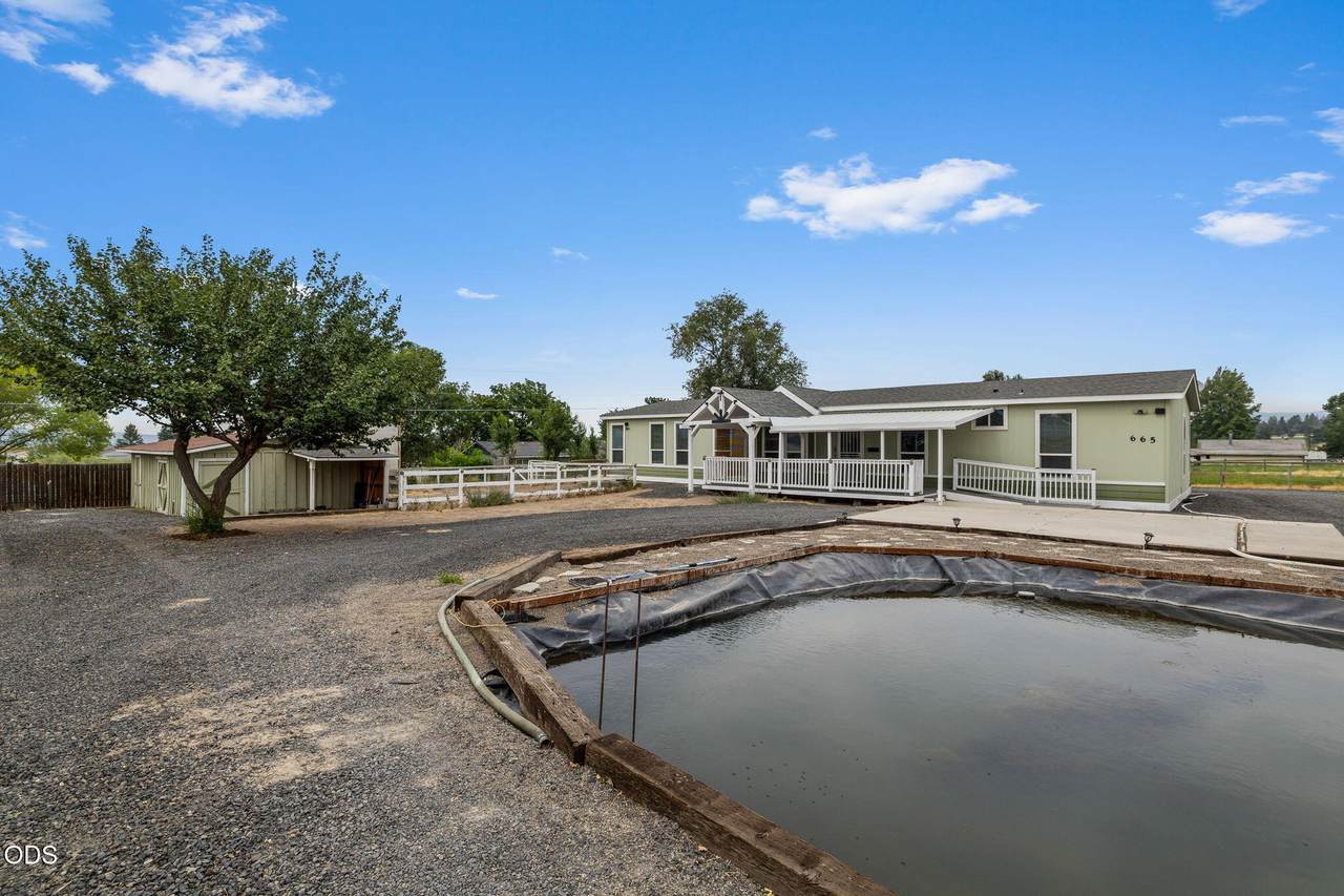 665 Apollo Road - Photo 1