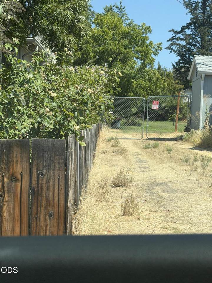  Lawnridge Street - Photo 1