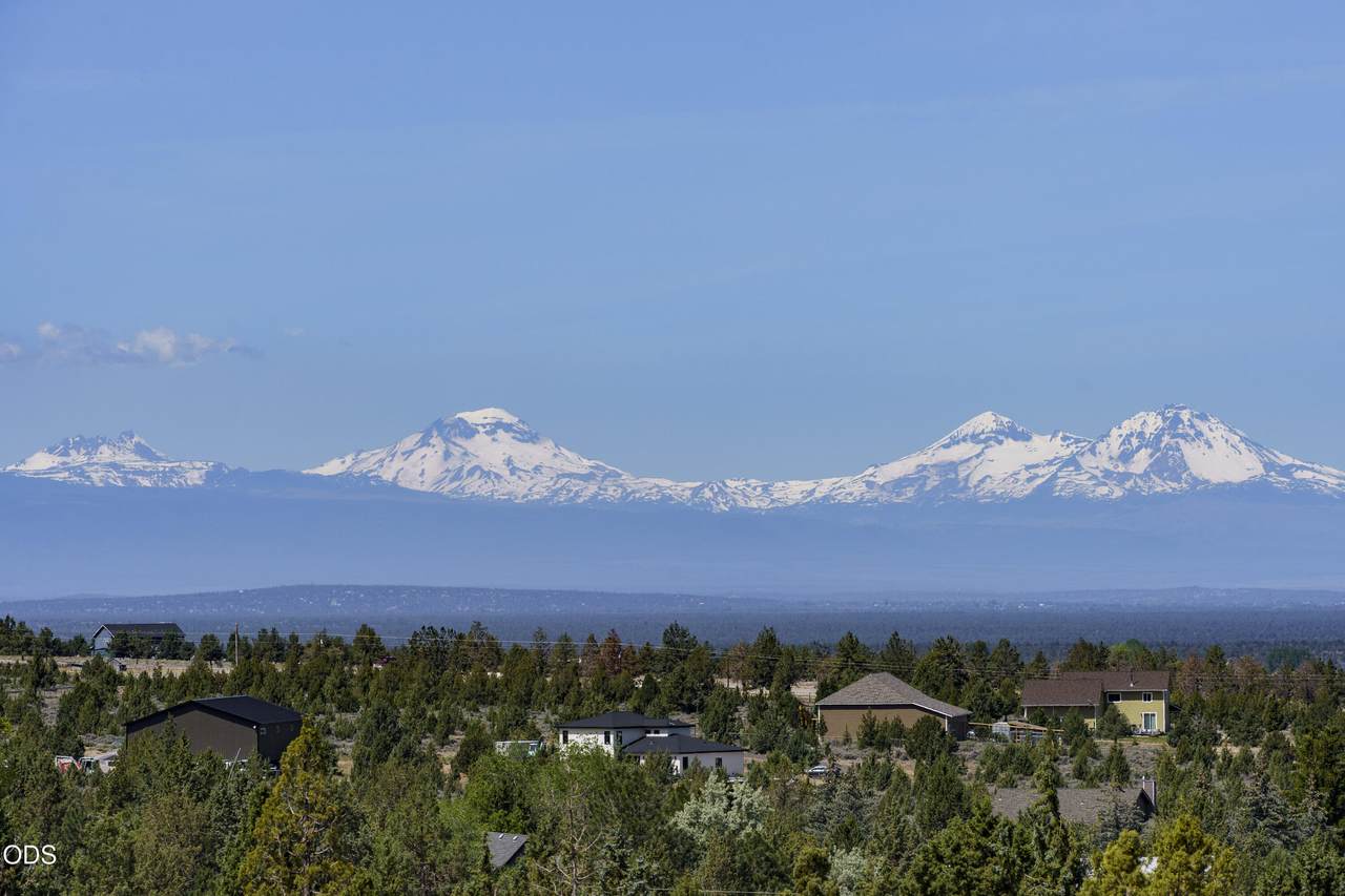 https://bt-photos.global.ssl.fastly.net/coar/1280_boomver_1_220227824-2.jpg