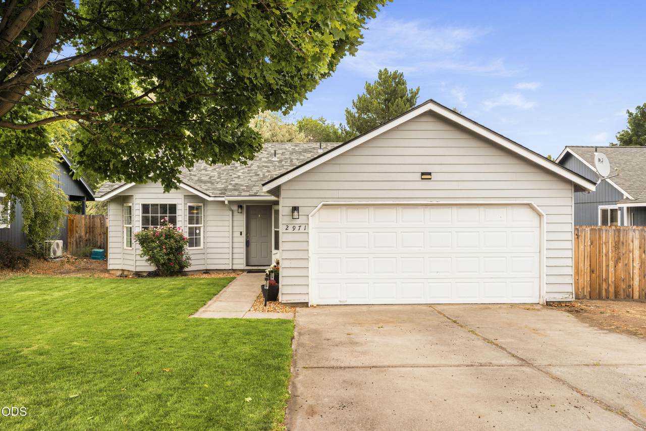 2971 Salmon Avenue - Photo 1