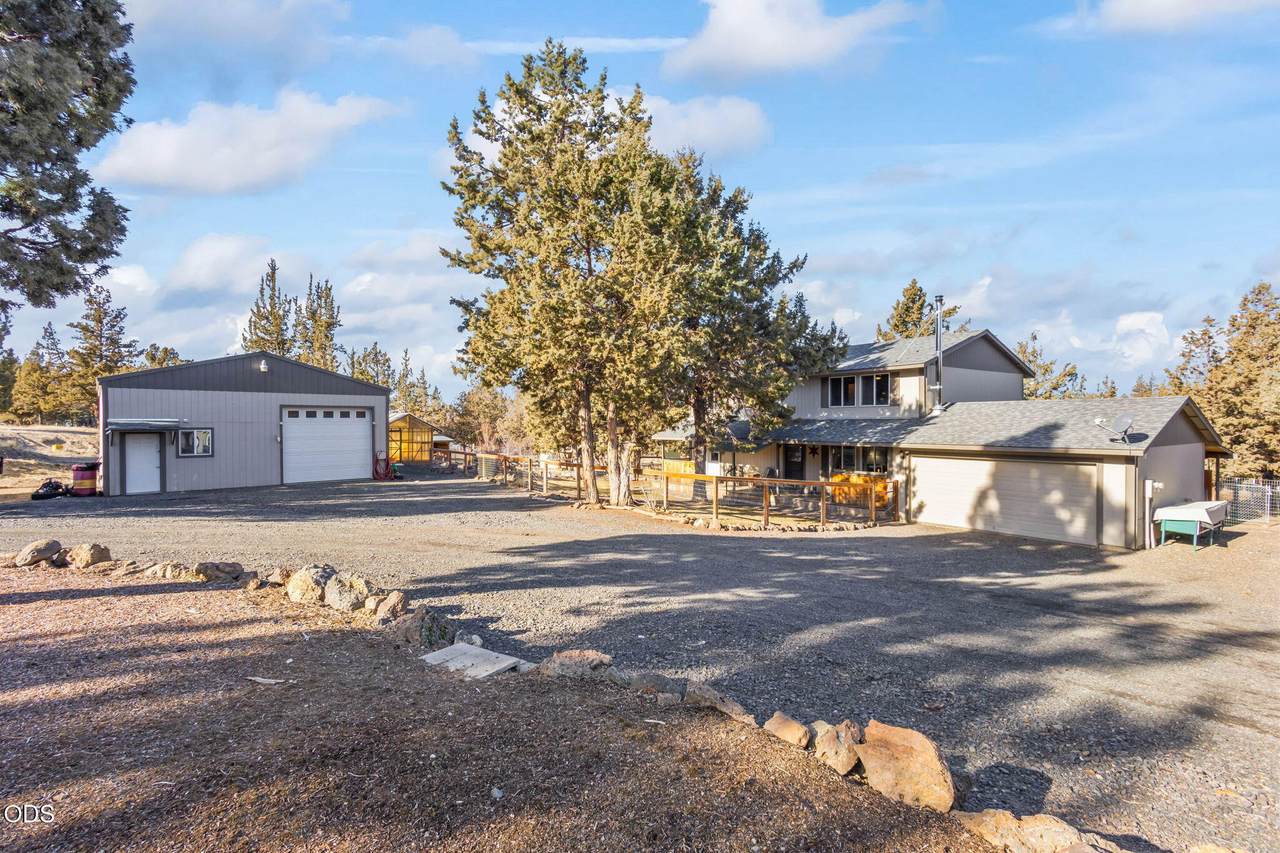 3199 Maphet Road - Photo 1