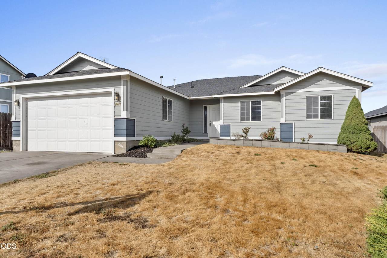 2623 6th Drive - Photo 1