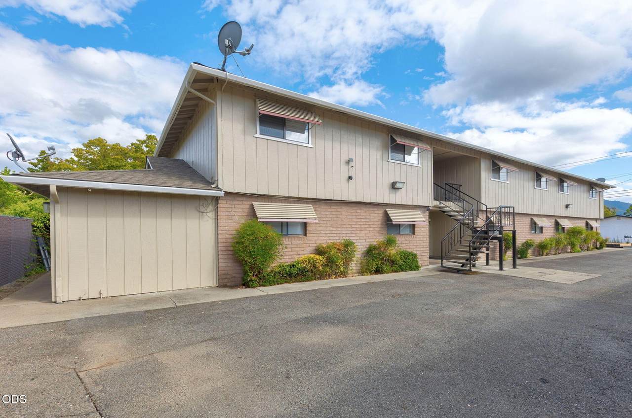 1704 Fairview Avenue - Photo 1