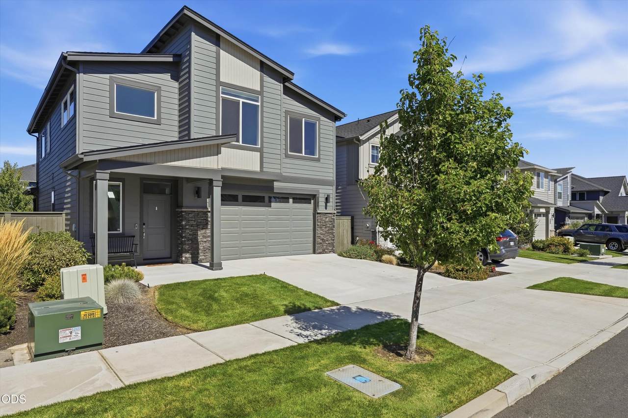 20732 Iron Horse Lane - Photo 1