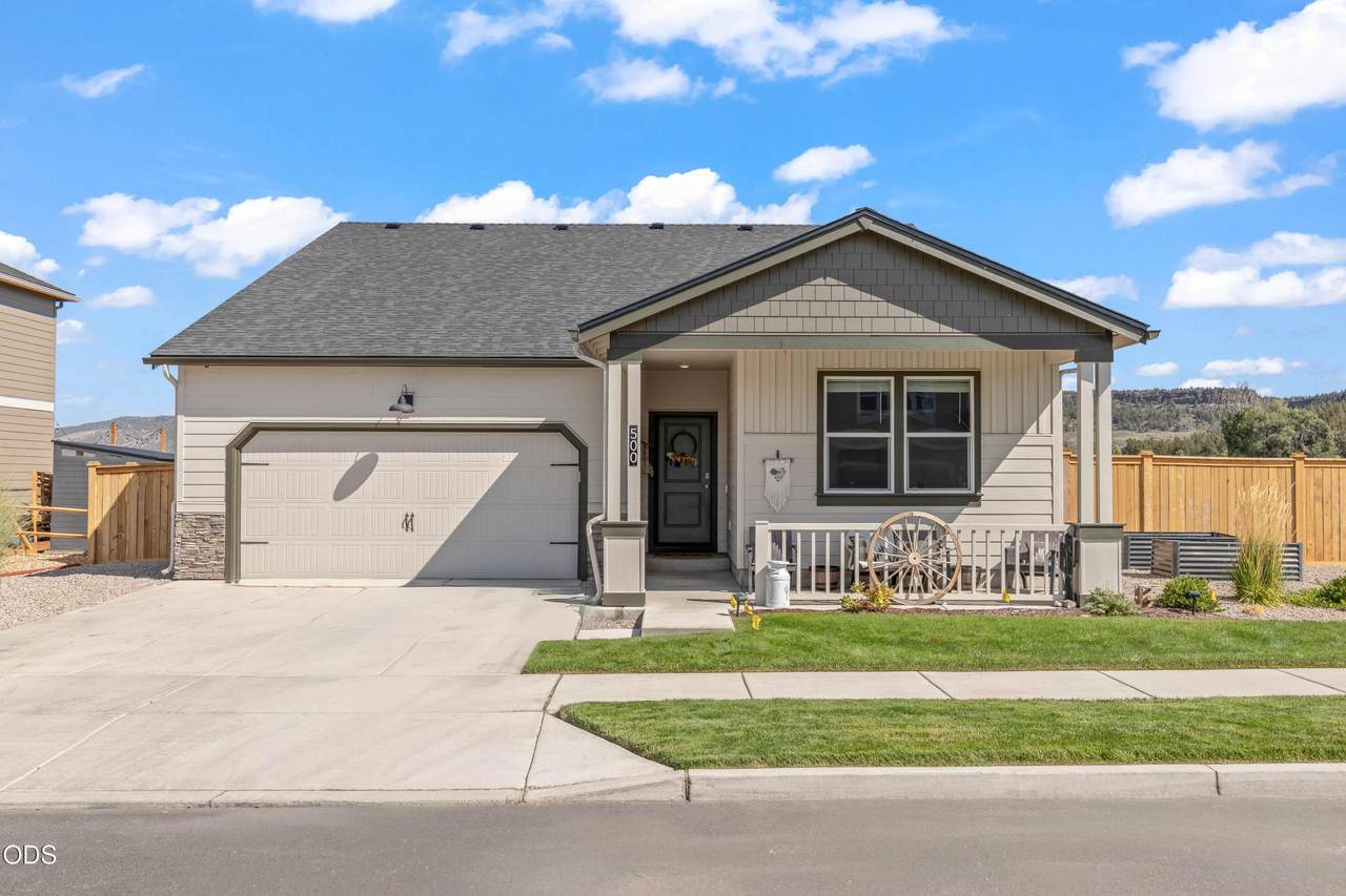 500 Stetson Court - Photo 1