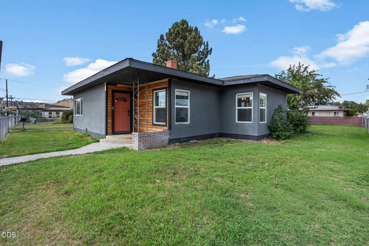 86 B Street - Photo 1