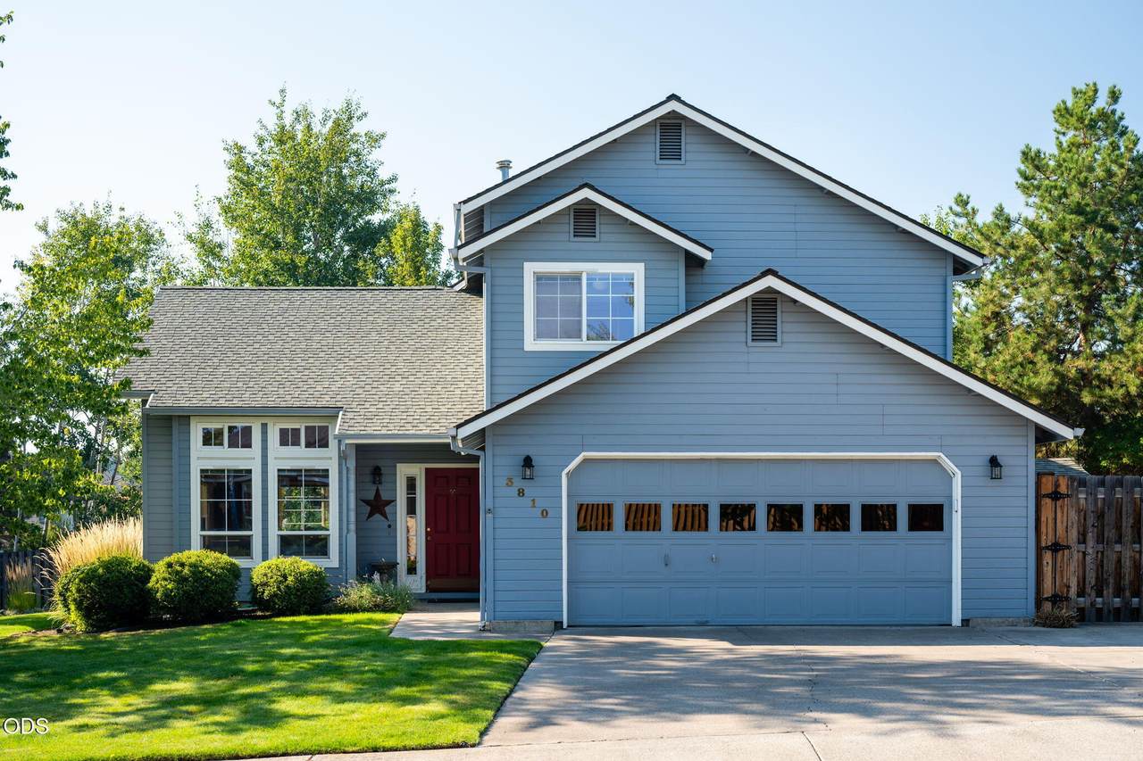 3810 Volcano Place - Photo 1
