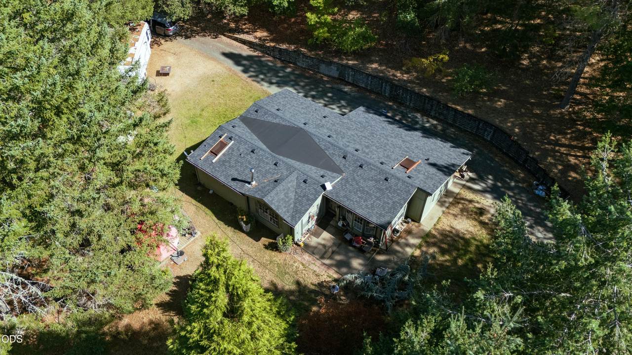 2777 Caves Highway - Photo 1