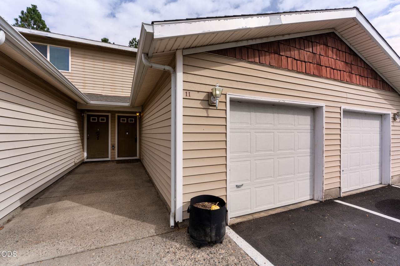 2610 23rd Street - Photo 1