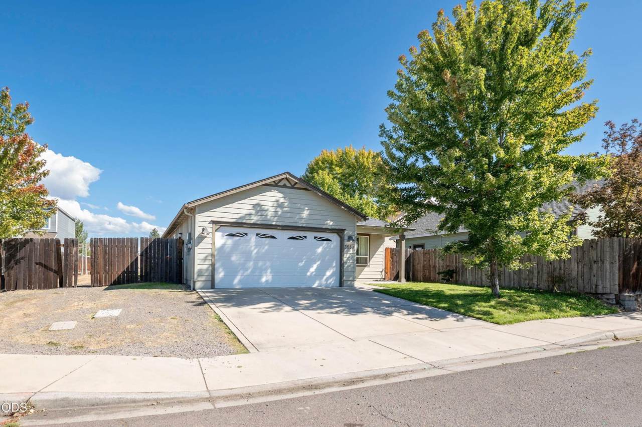 3680 Abigail Drive - Photo 1