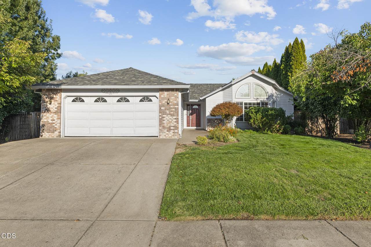 1443 Yellowstone Avenue - Photo 1